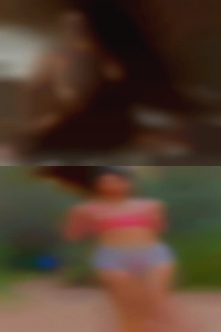 Really hot MFM single bi girls looking for women swingers.
