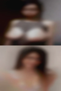 Hottest housewife pussy ads.
